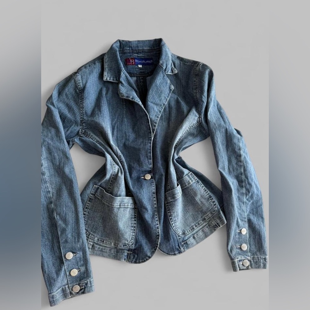 Women's Classic Blue Jean Jacket